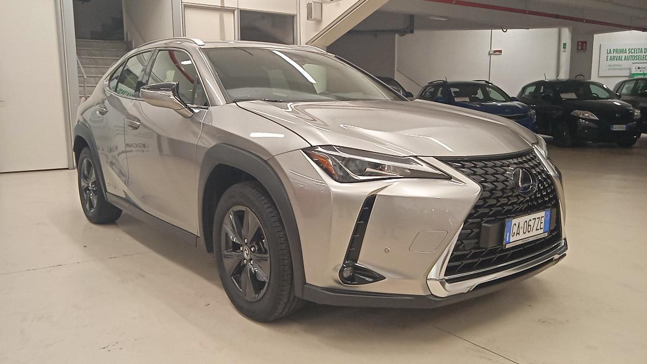 LEXUS UX 250h 2.0 Executive 4wd cvt