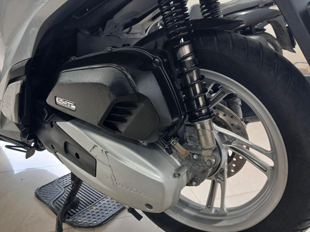 COMPRESO PASSAGGIO TAGLIANDO