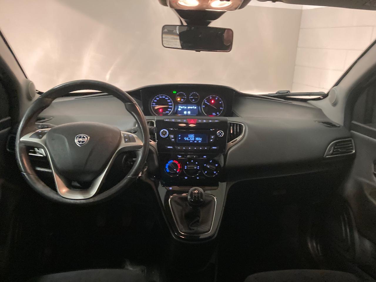 Lancia Ypsilon 1.3 MJT 16V 95 CV 5 porte S&S Gold