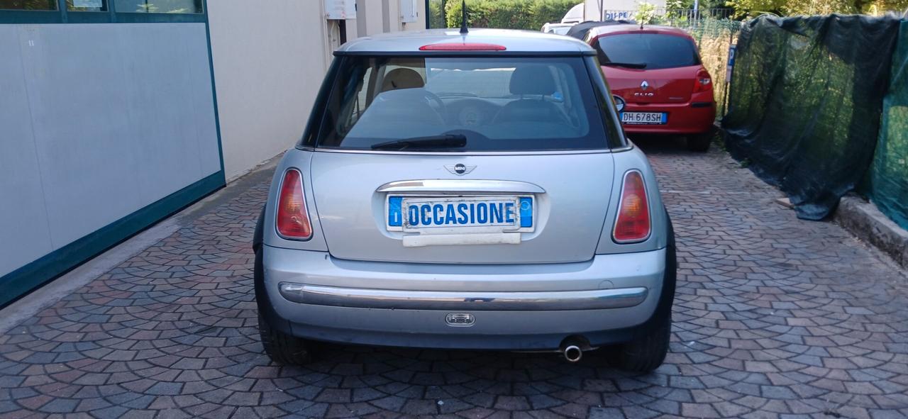 Mini One benzina pochi km neopatentati