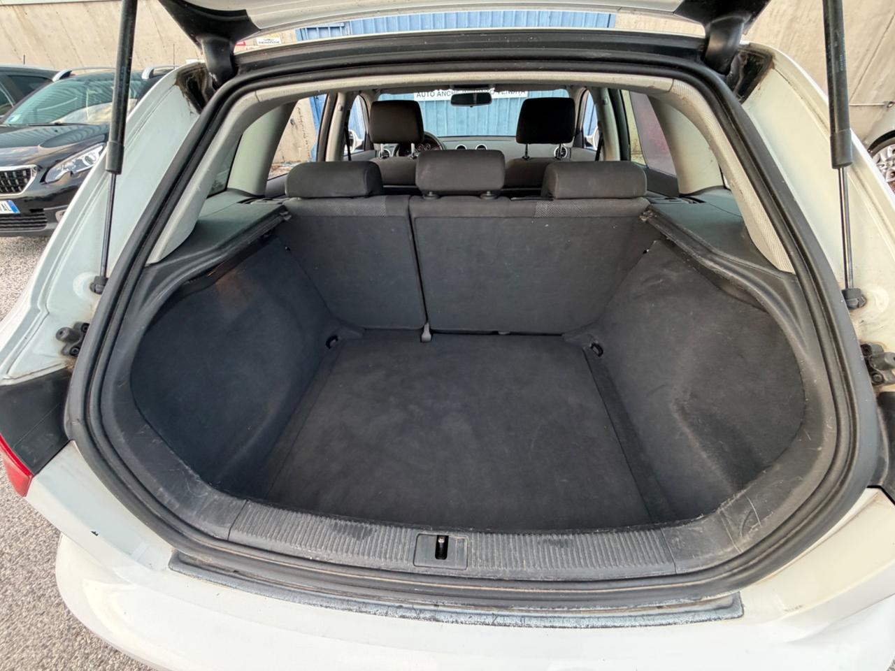 Audi A3 1.6 TDI 105 CV CR Attraction