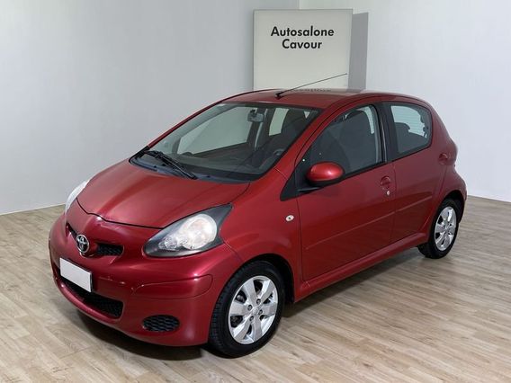 Toyota Aygo Aygo 1.0 12V VVT-i 5 porte Sol Red Edition