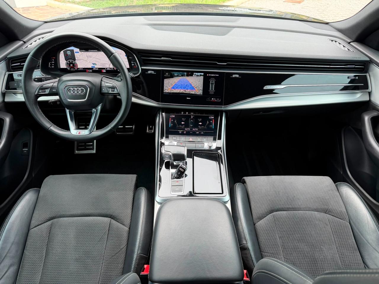Audi Q8 45 3.0 TDI MHEV 231 CV quattro tiptronic s-line black edition