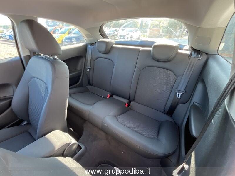 Audi A1 I 2010 3p Diesel 1.6 tdi Attraction c/clima 90cv