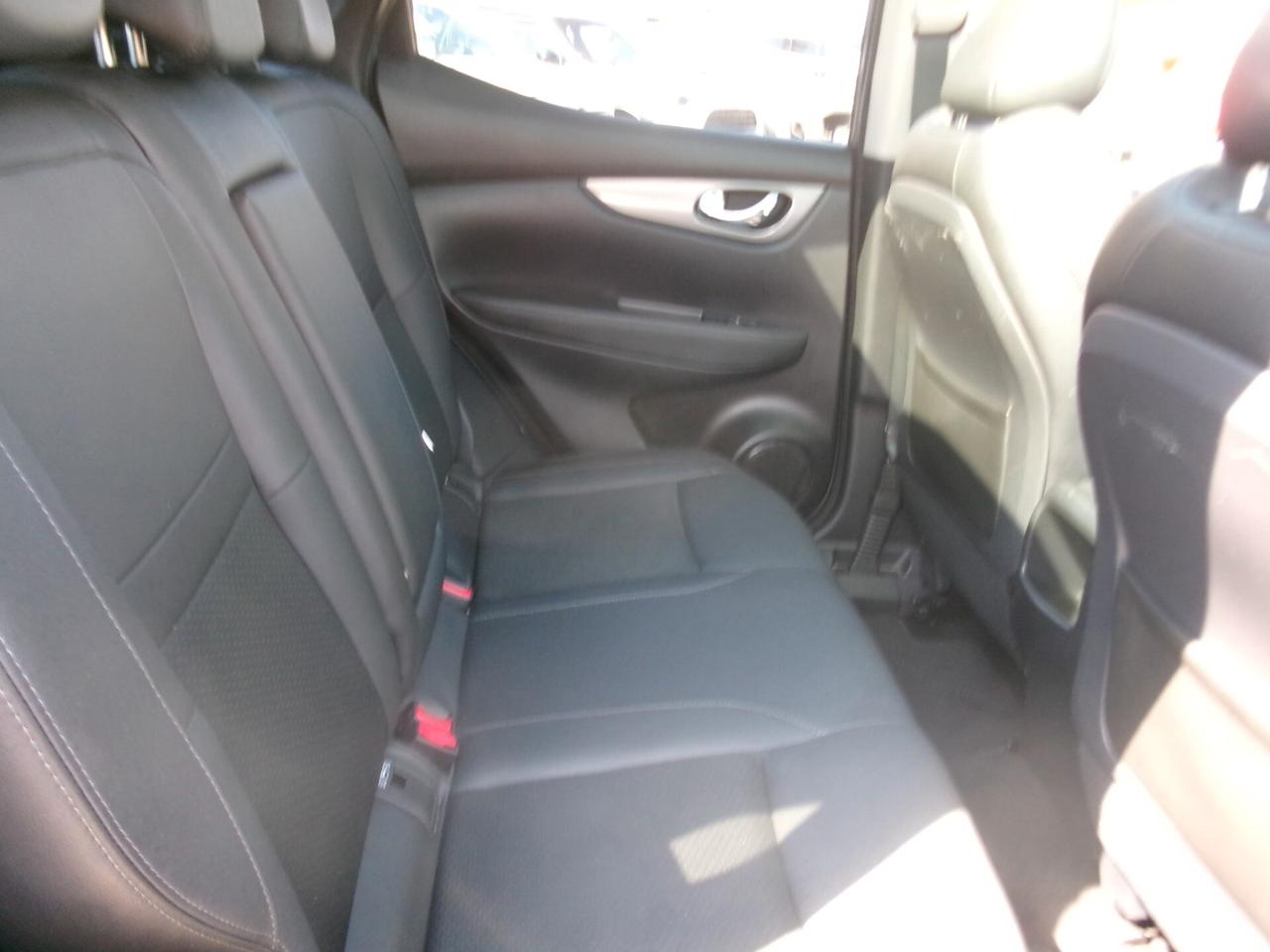 Nissan Qashqai 1.3 DIG-T 160CV N-CONNECTA DCT AUTOMATICA TETTO/PELLE/NAVI/PDC/CAMERA