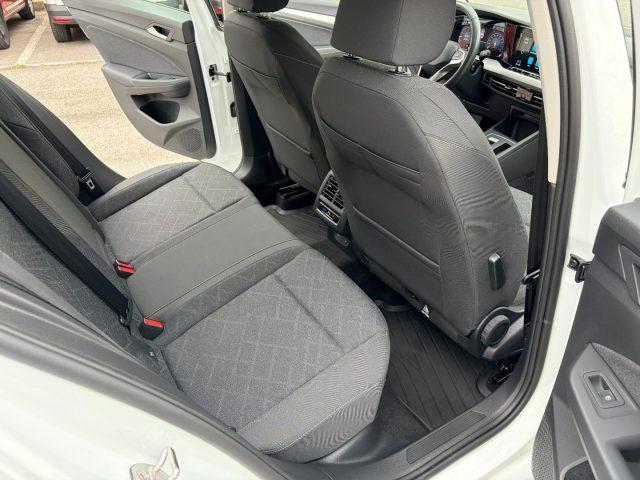 VOLKSWAGEN Golf 1.5 TGI DSG Life