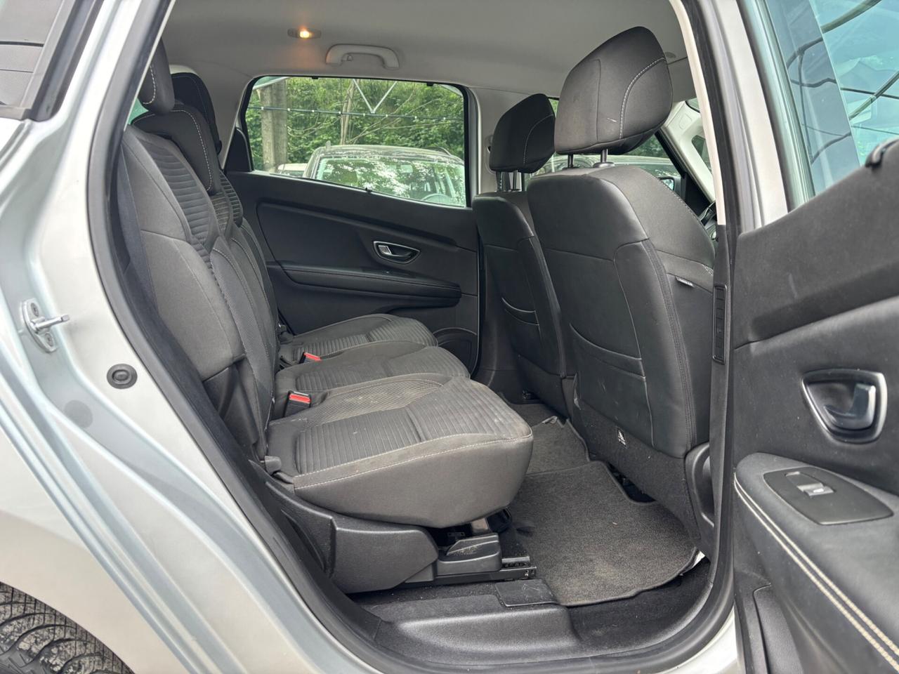 Renault Grand Scenic 1.5 dCi 7 posti OK NEOPATENTATI