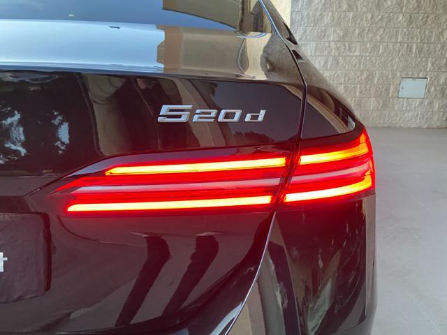 BMW 520 d 48V sDrive Msport ''TOTAL BLACK''