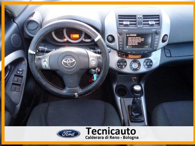 TOYOTA RAV 4 2.2 D-4D 177 CV Sol Plus 4WD NAVIGATORE