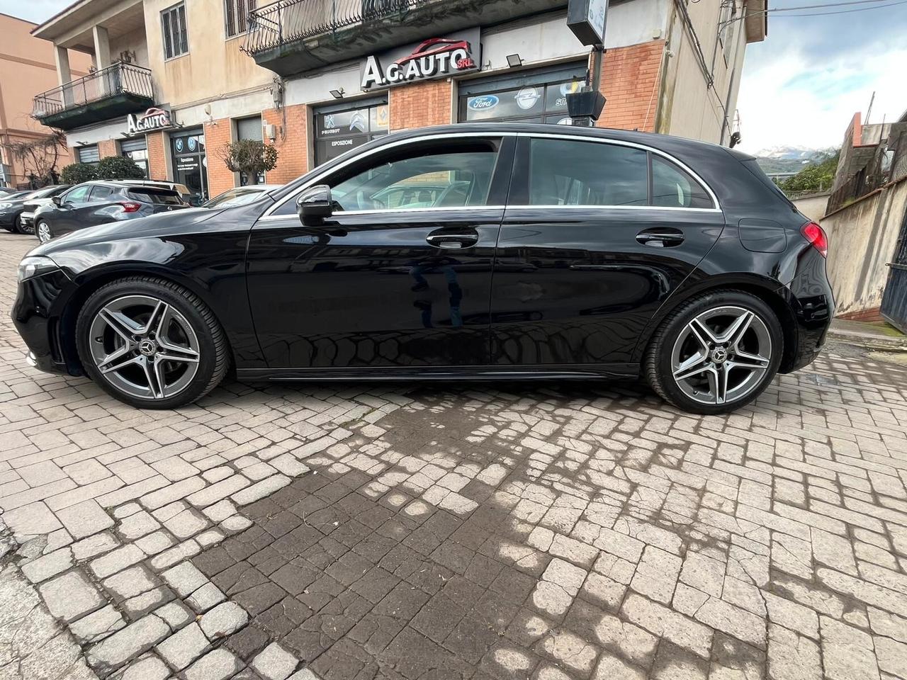 Mercedes-benz A 200 d Automatic Premium AMG INTERNO/ESTERNO