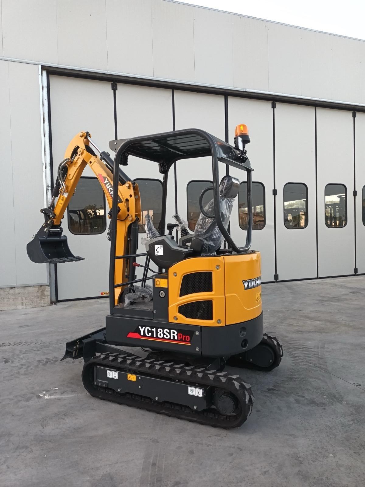 Miniescavatore Yuchai YC18 nuovo