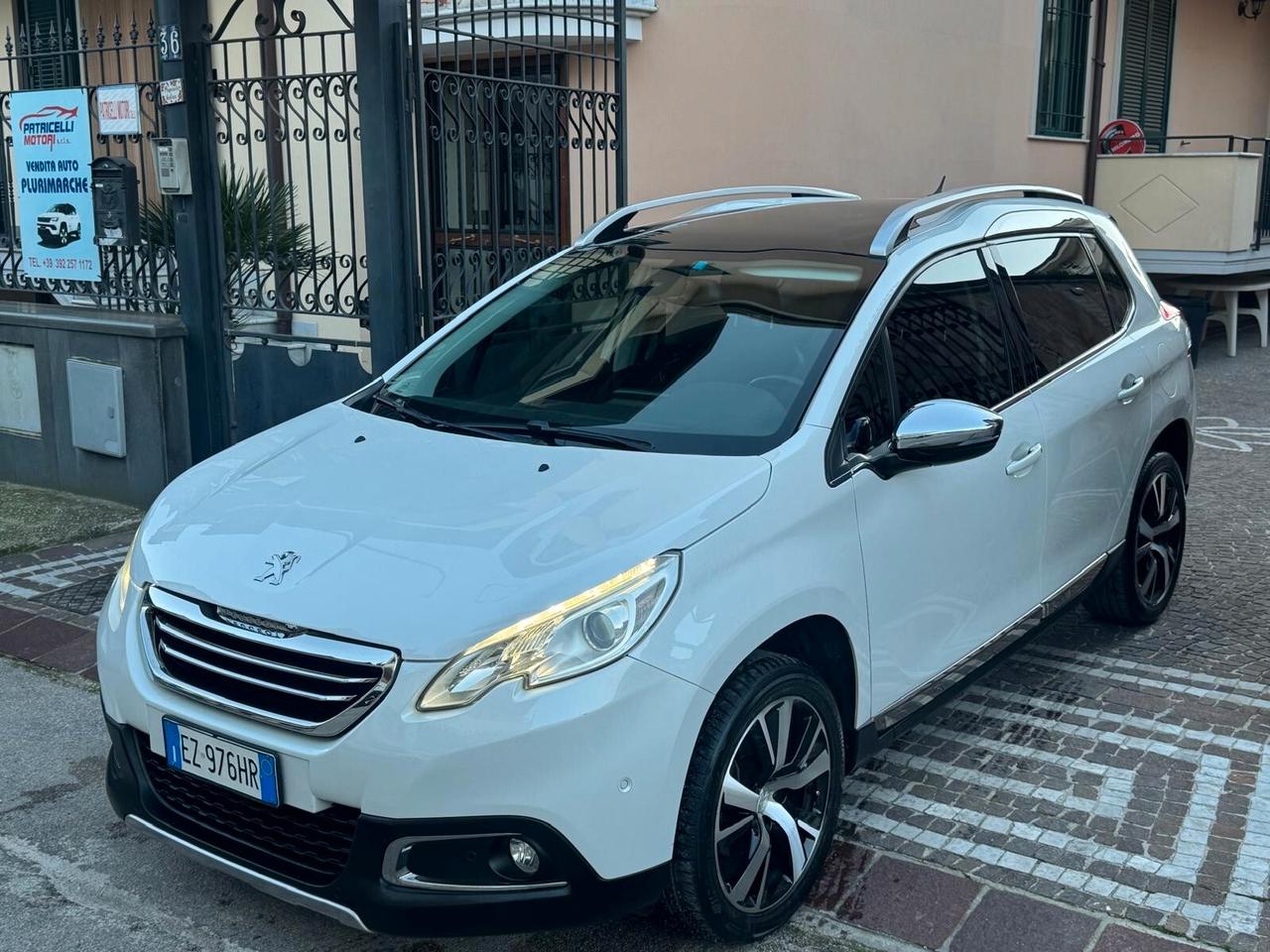 Peugeot 2008 BlueHDi 120 S&S Black Matt Limited Edition