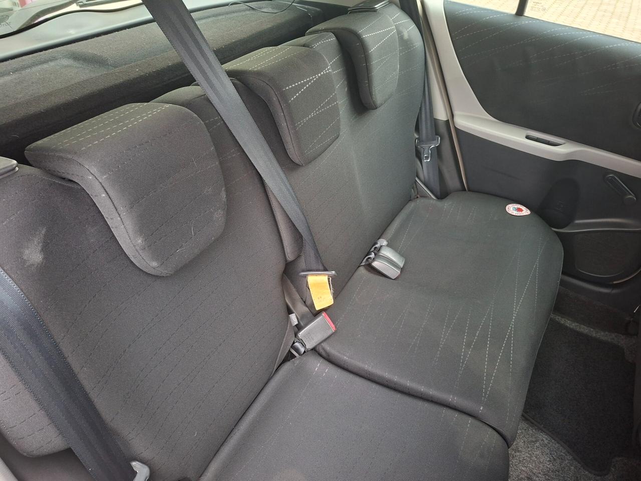 Toyota Yaris 1.3 5p. Sol *NEOPATENTATI*