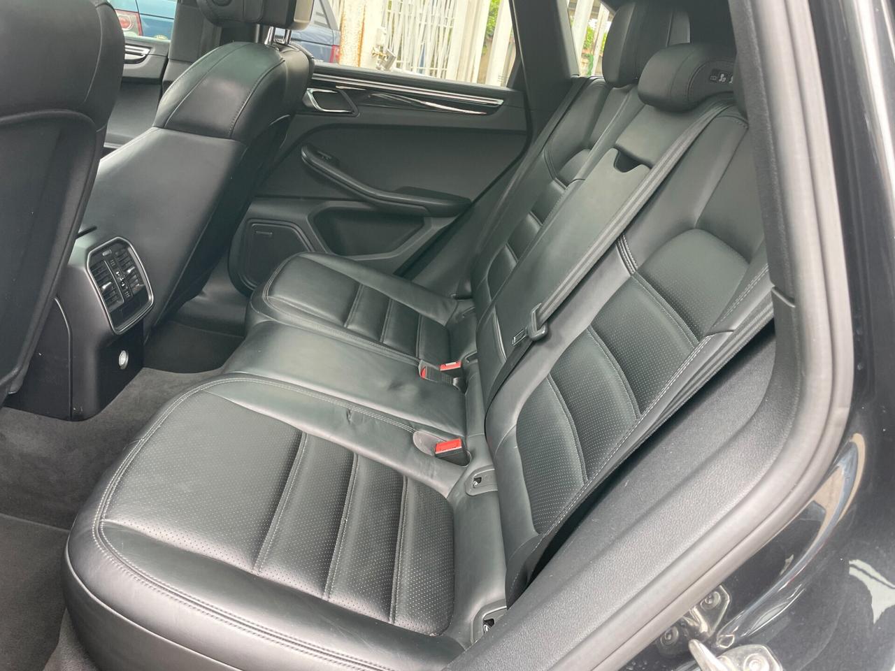 Porsche Macan 3.0 S Diesel iper full