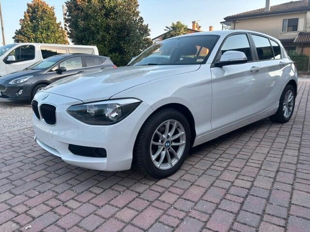 Bmw 116 116i 5p. Sport