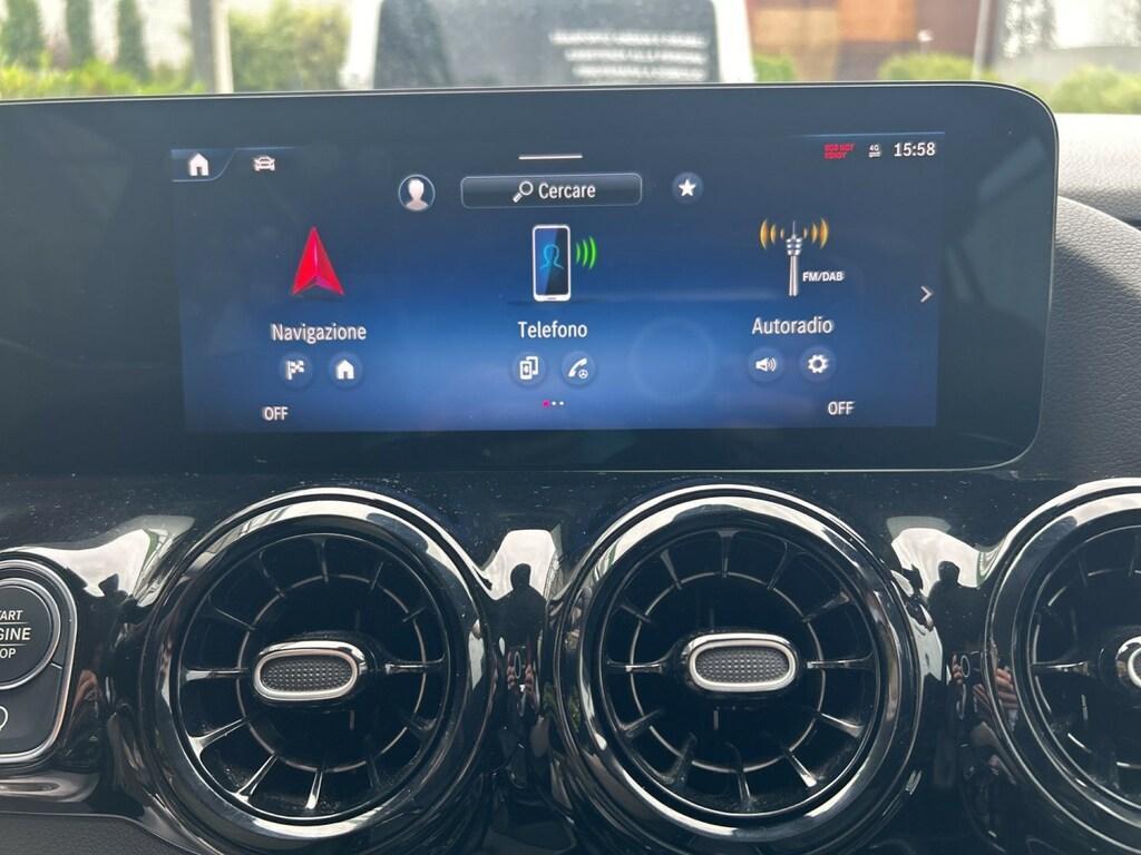 Mercedes GLA 180 180 D Advanced 8G-DCT
