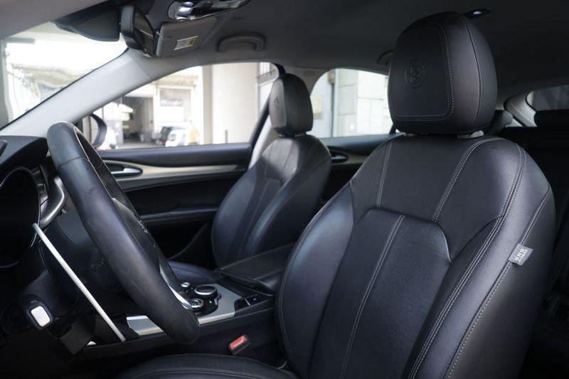 Alfa Romeo Stelvio Alfa Romeo Stelvio 2.2 Turbodiesel 210 CV AT8 Q4 Super Unicoproprietario