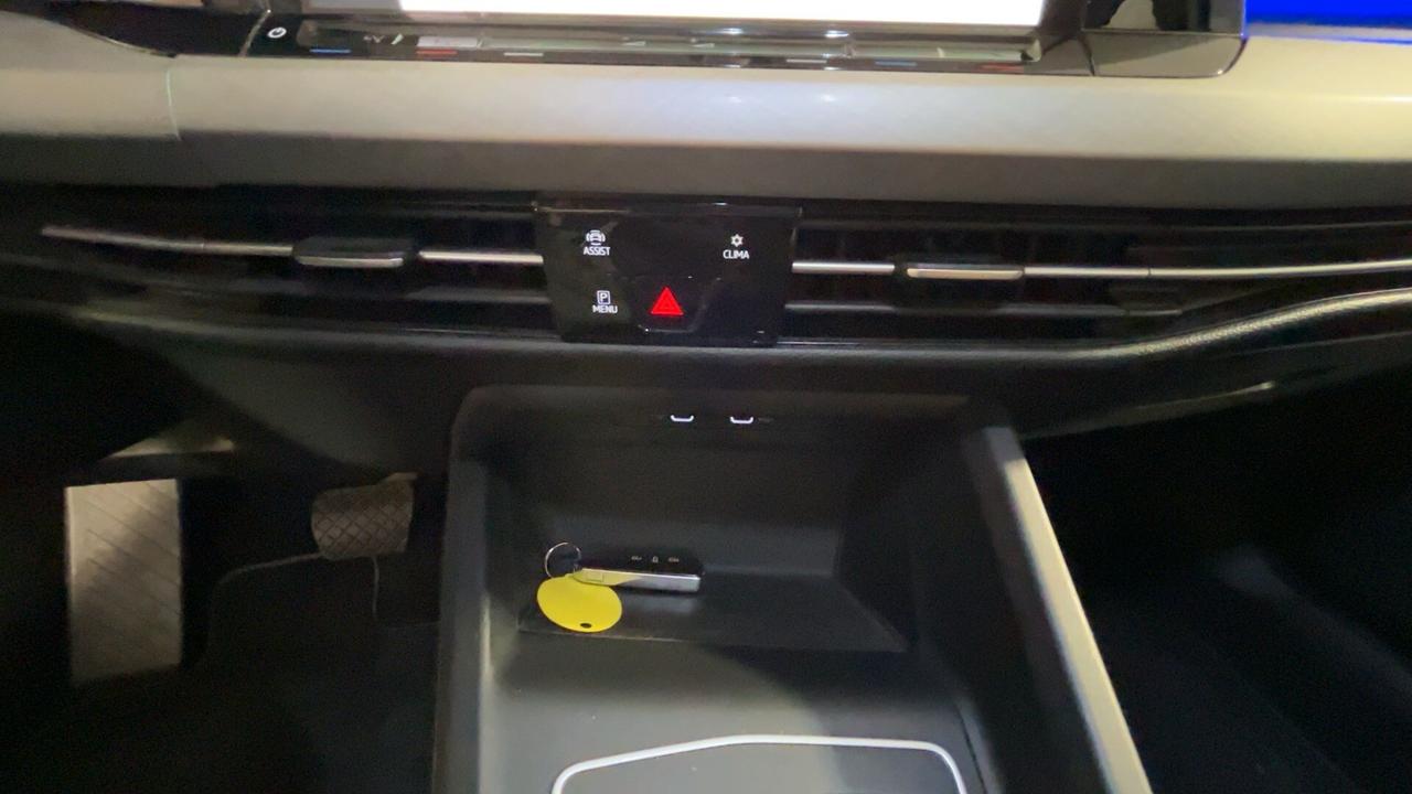 Volkswagen Golf 1.5 TGI DSG Style METAN UNIPROPRIETARIO