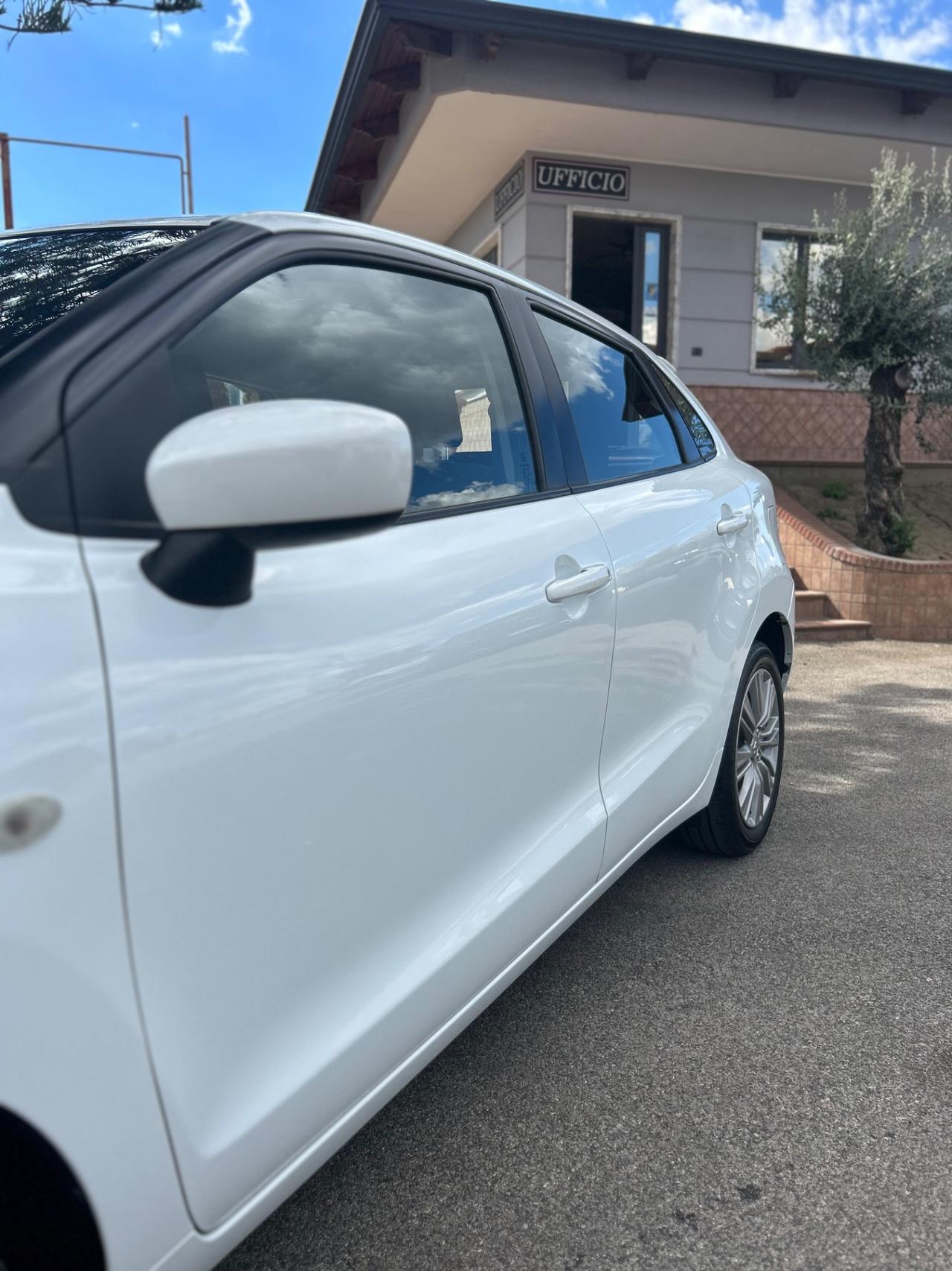 Suzuki Baleno 1.2 Dualjet Top