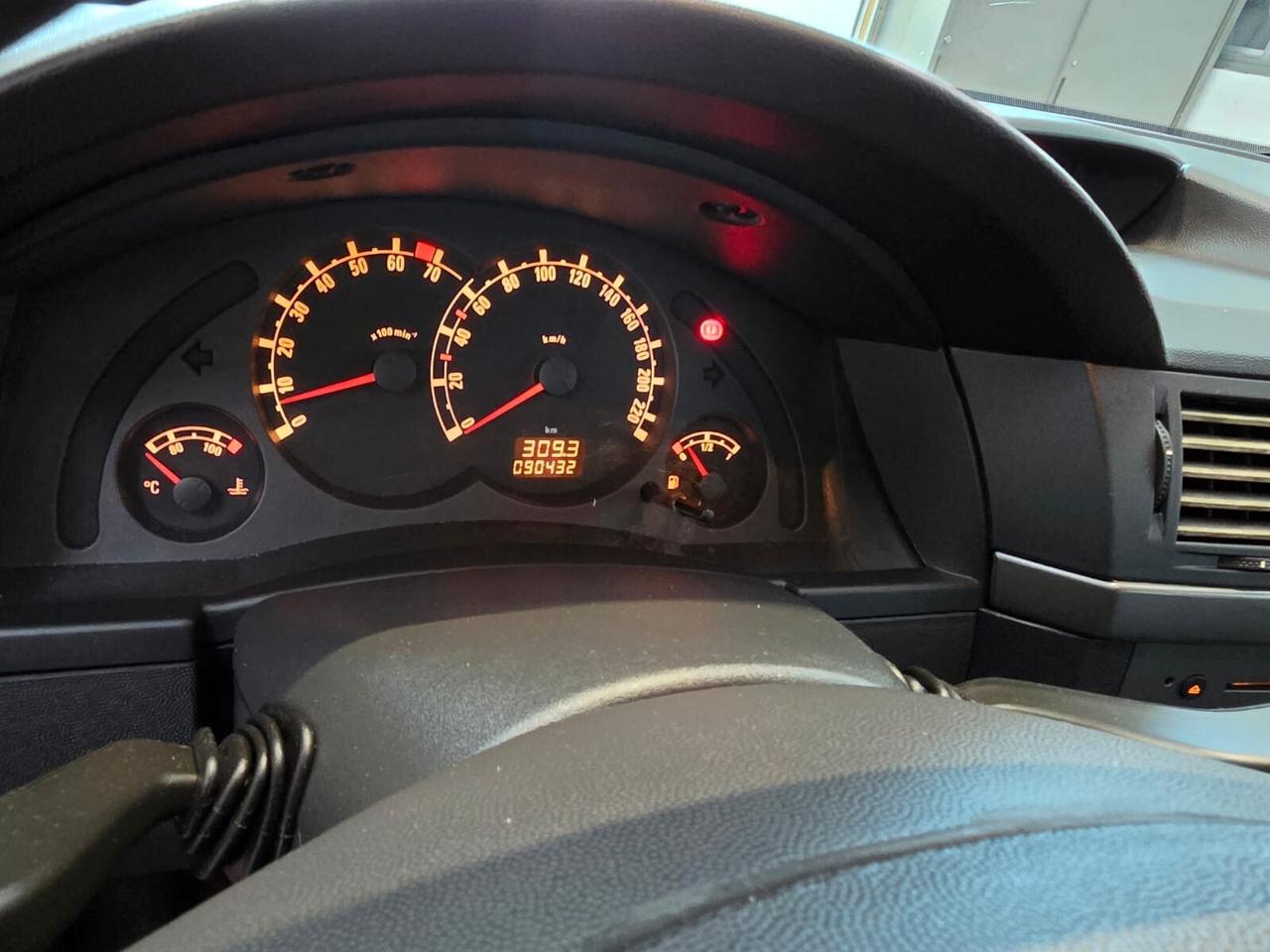 Opel Meriva 1.4 16V Cosmo neopatentati 90.000 KM !!!