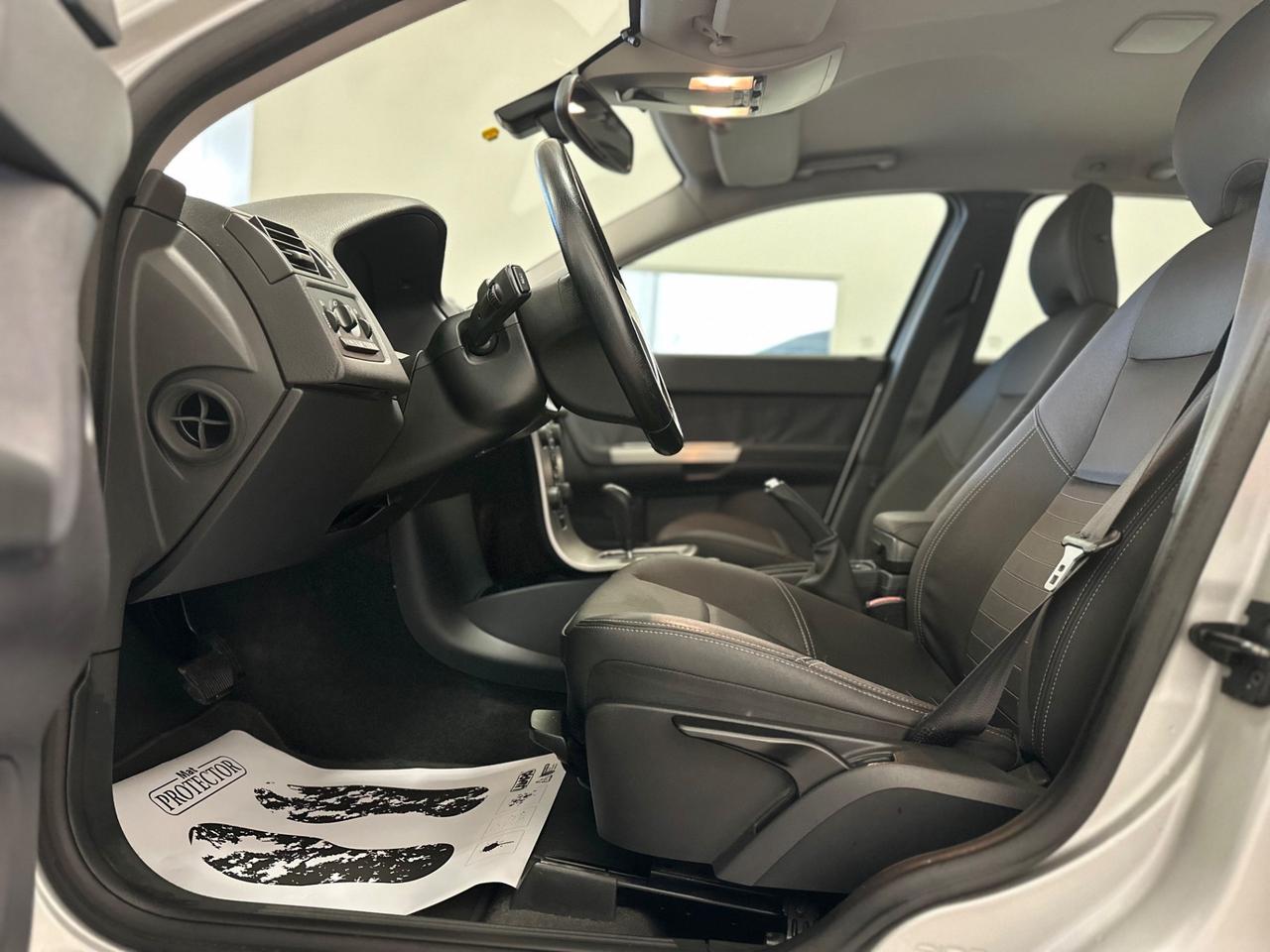 Volvo V50 2.4 D5 cat aut. Momentum AUTOMATICA