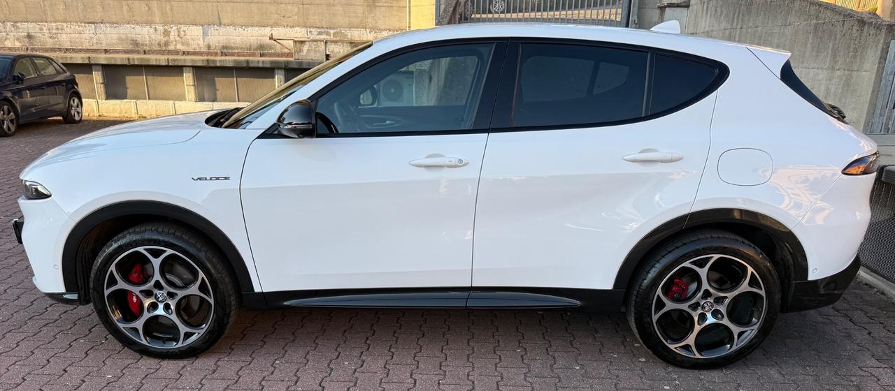 Alfa Romeo Tonale 1.3 Phev Veloce Q4 280cv at6 PARI AL NUOVO!