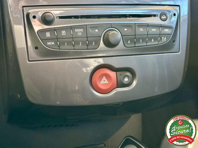 RENAULT Clio 1.2 16V 5p. Dynamique *NEOPATENTATI*NAVI*