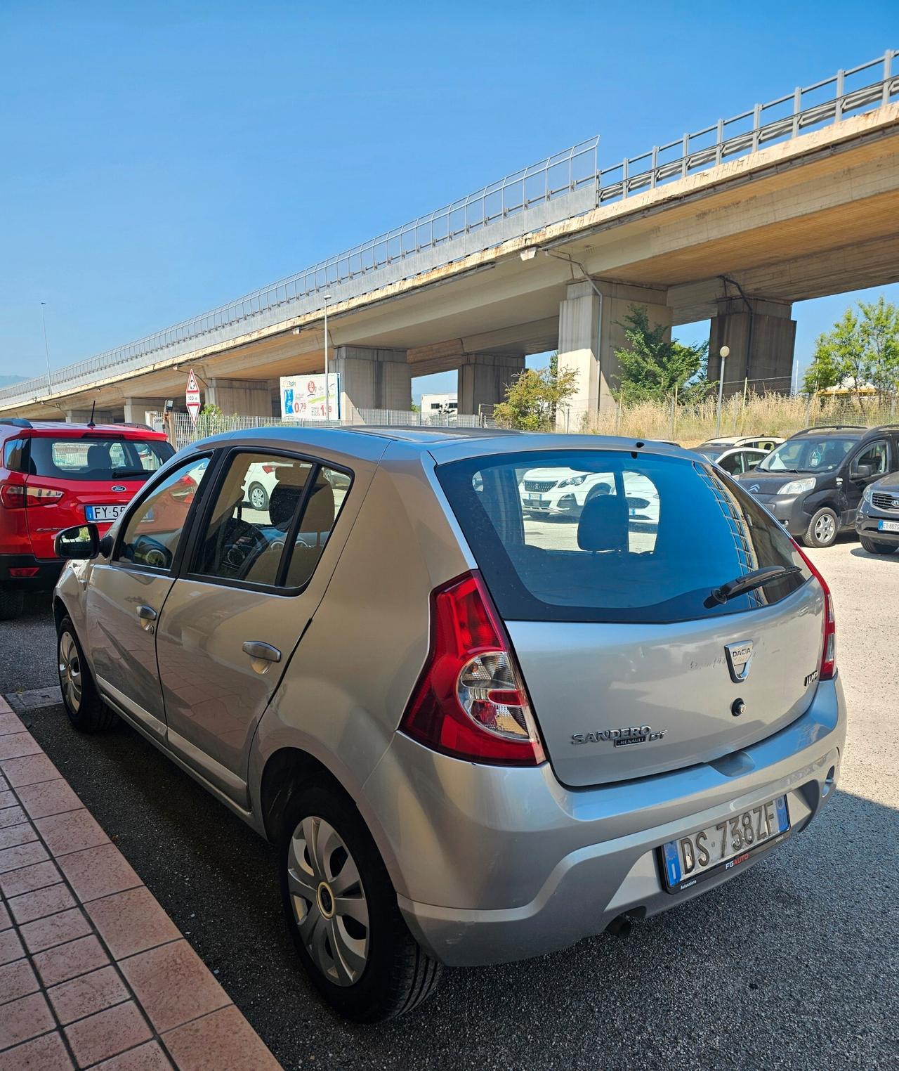 Dacia Sandero 1.4 8V GPL Lauréate