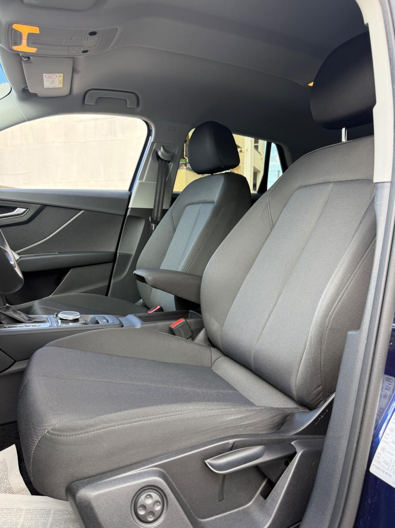 Audi Q2 35 TDI S tronic Business