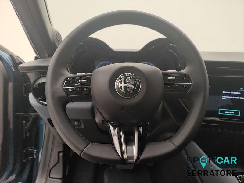 Alfa Romeo Junior 1.2 ibrida 145cv edct6