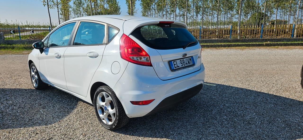Ford Fiesta 1.4 TDCi 70CV 5p. Titanium.Bs.