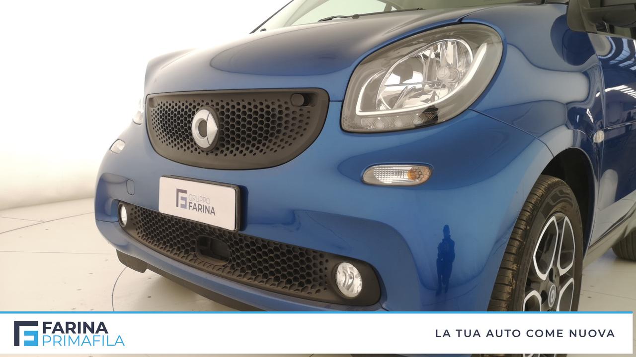 SMART Fortwo III 2015 - Fortwo 1.0 Youngster 71cv my18