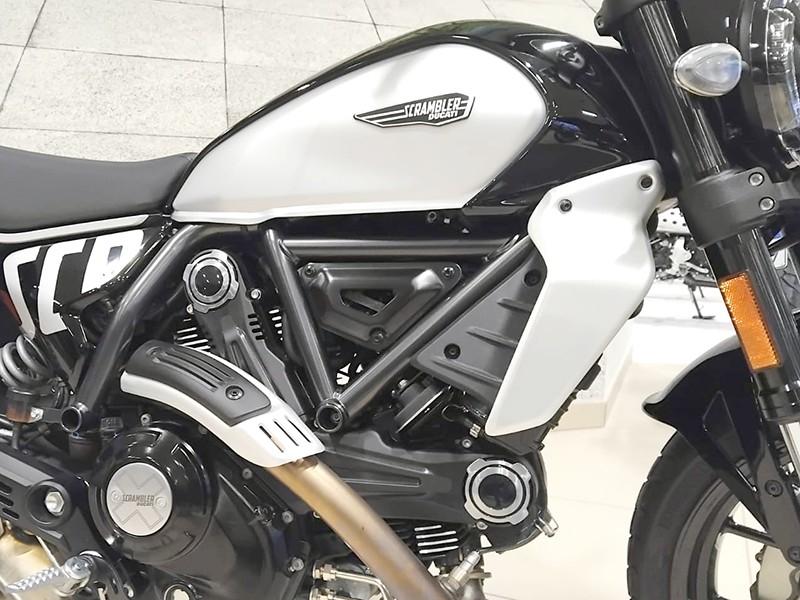 Ducati Scrambler 800 Icon