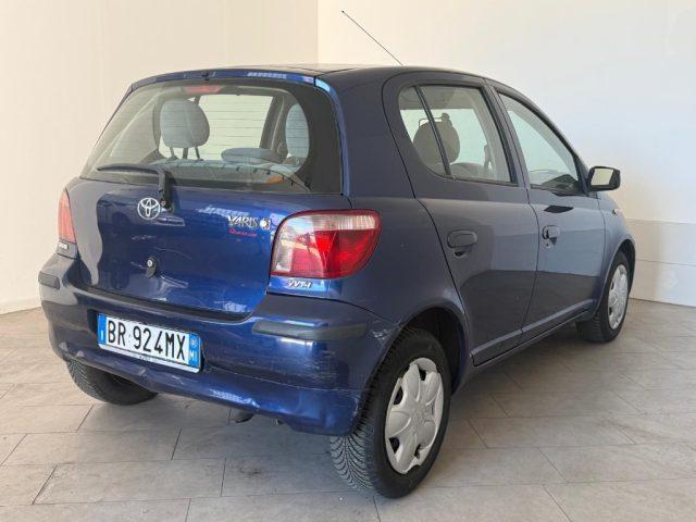 TOYOTA Yaris 1.0i 16V cat 5 porte