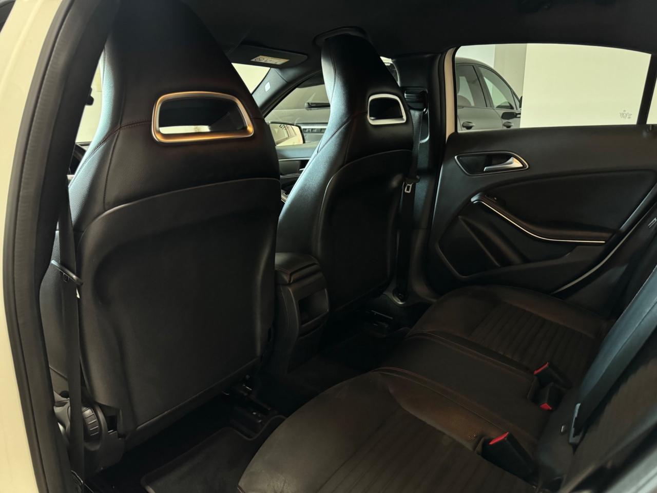 Mercedes-benz A 200 d Automatic 4Matic Premium AMG