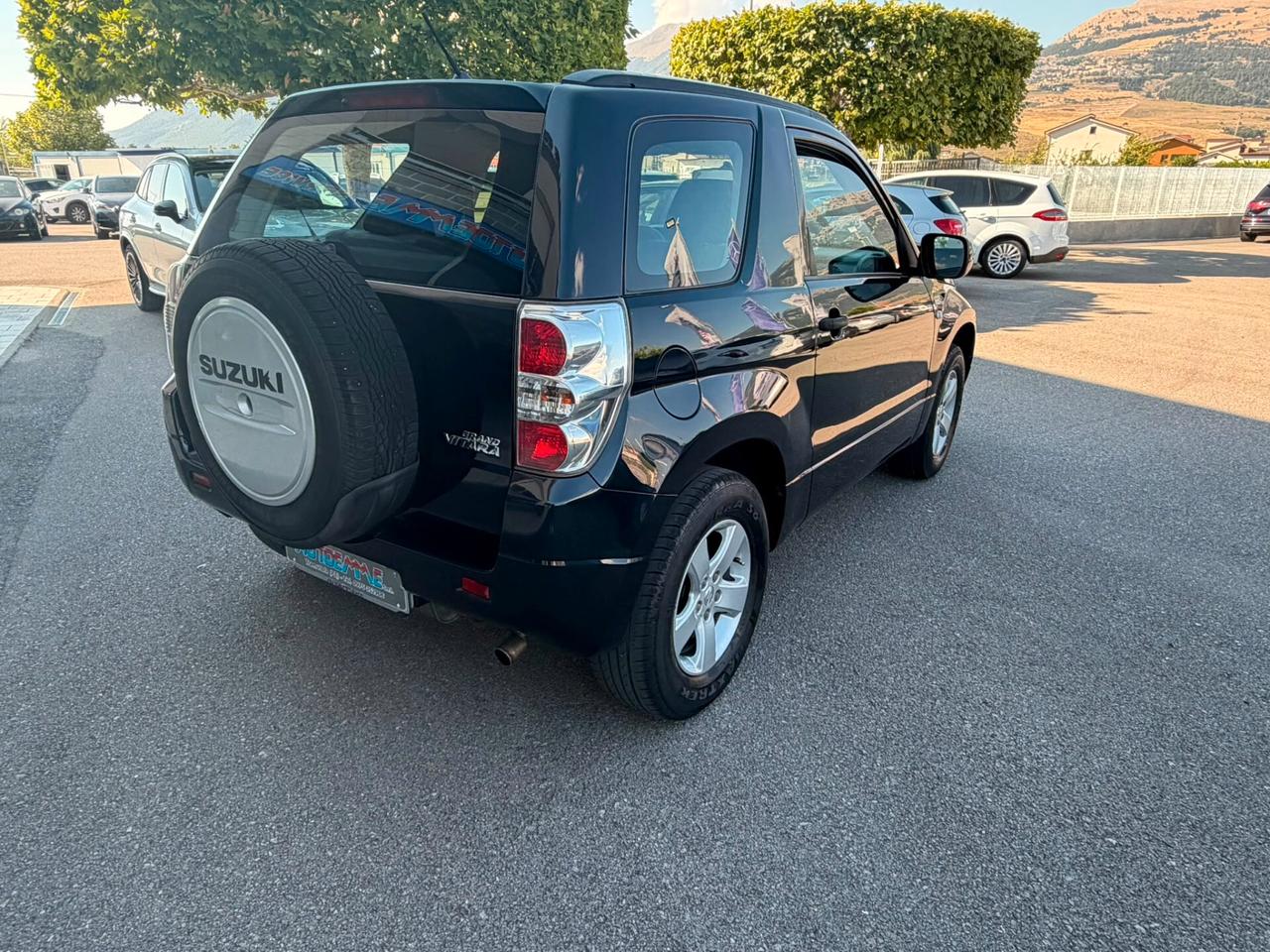 Suzuki Grand Vitara 1.9 DDiS 3 porte