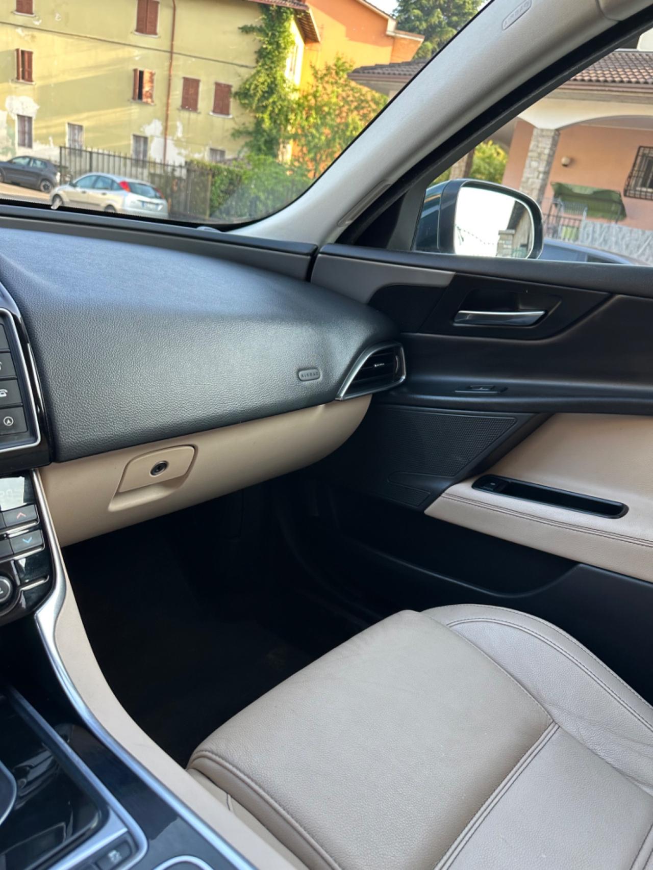 Jaguar XE 2.0 D PRESTIGE KMCERT UNICOPR
