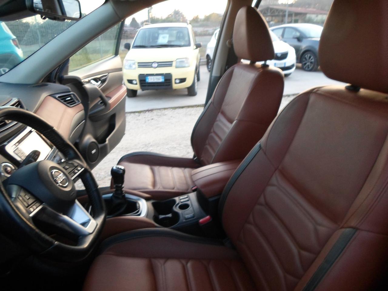 Nissan X-Trail 1.6 dCi 2WD Tekna