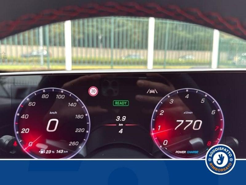 Mercedes-Benz CLA 220 4Matic Shooting Brake AMG Line