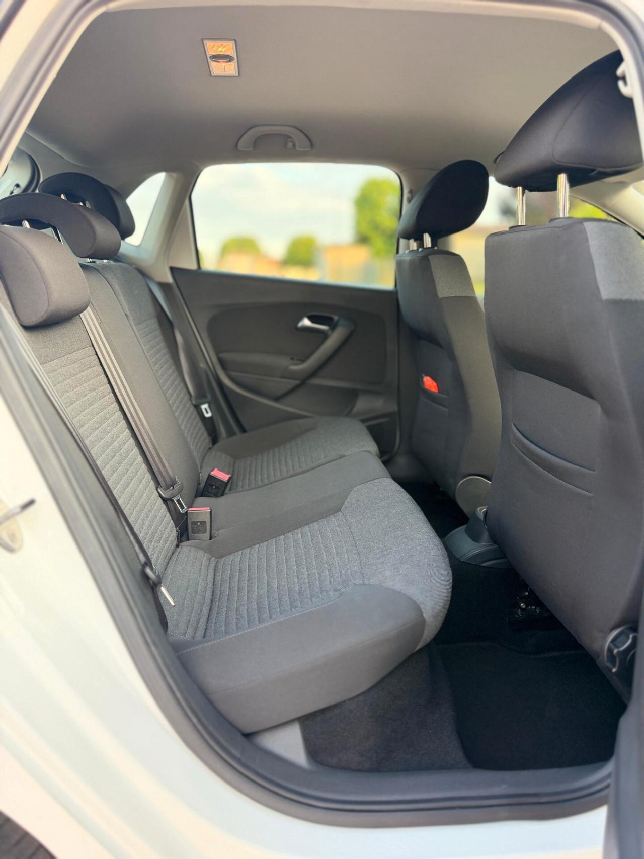 Volkswagen Polo 1.2 benzina. neopatentati
