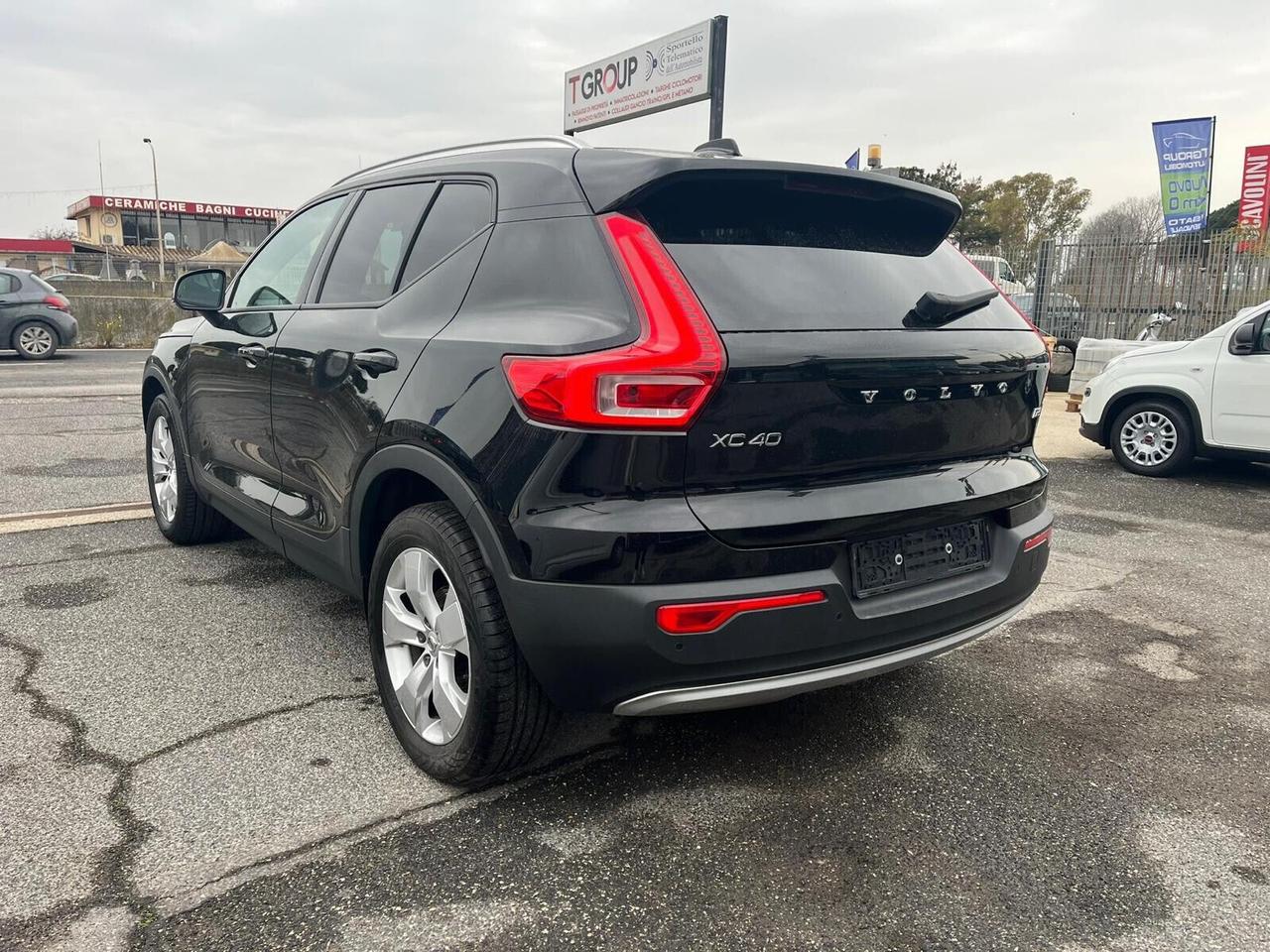 Volvo XC40 D3 AWD Geartronic Momentum