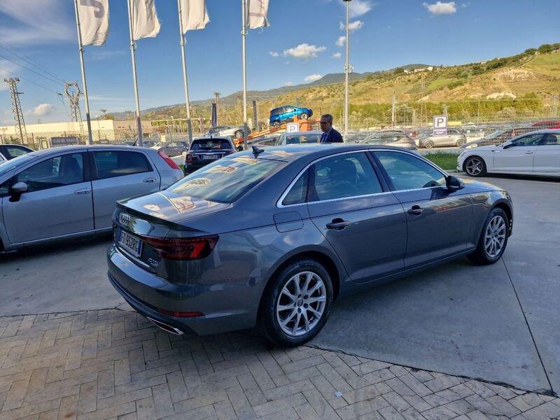 Audi A4 V 2016 Berlina 40 2.0 tdi Business quattro 190cv s-tronic my16