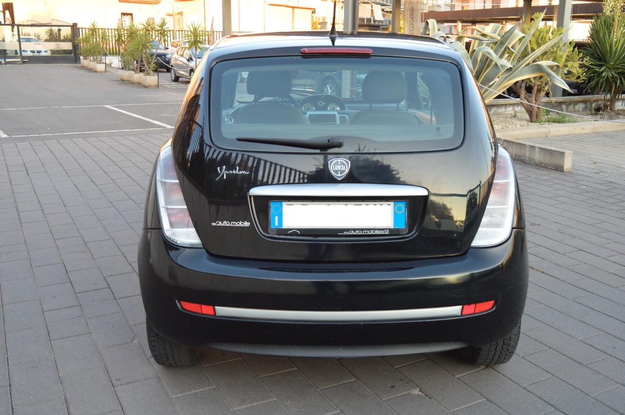 Lancia Ypsilon 1.2 Argento