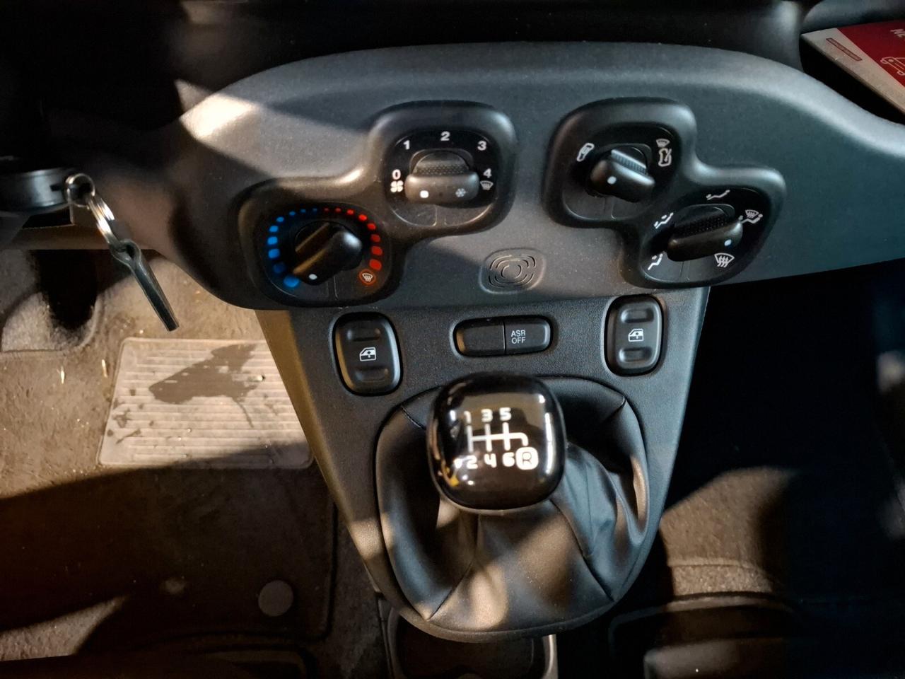 Fiat Panda Cross 1.0 FireFly S&S Hybrid