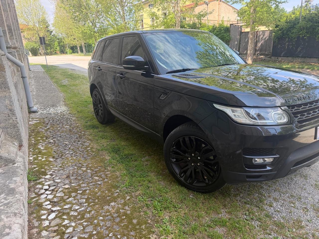 Land Rover Range Sport 3.0 TDV6 HSE Dynamic