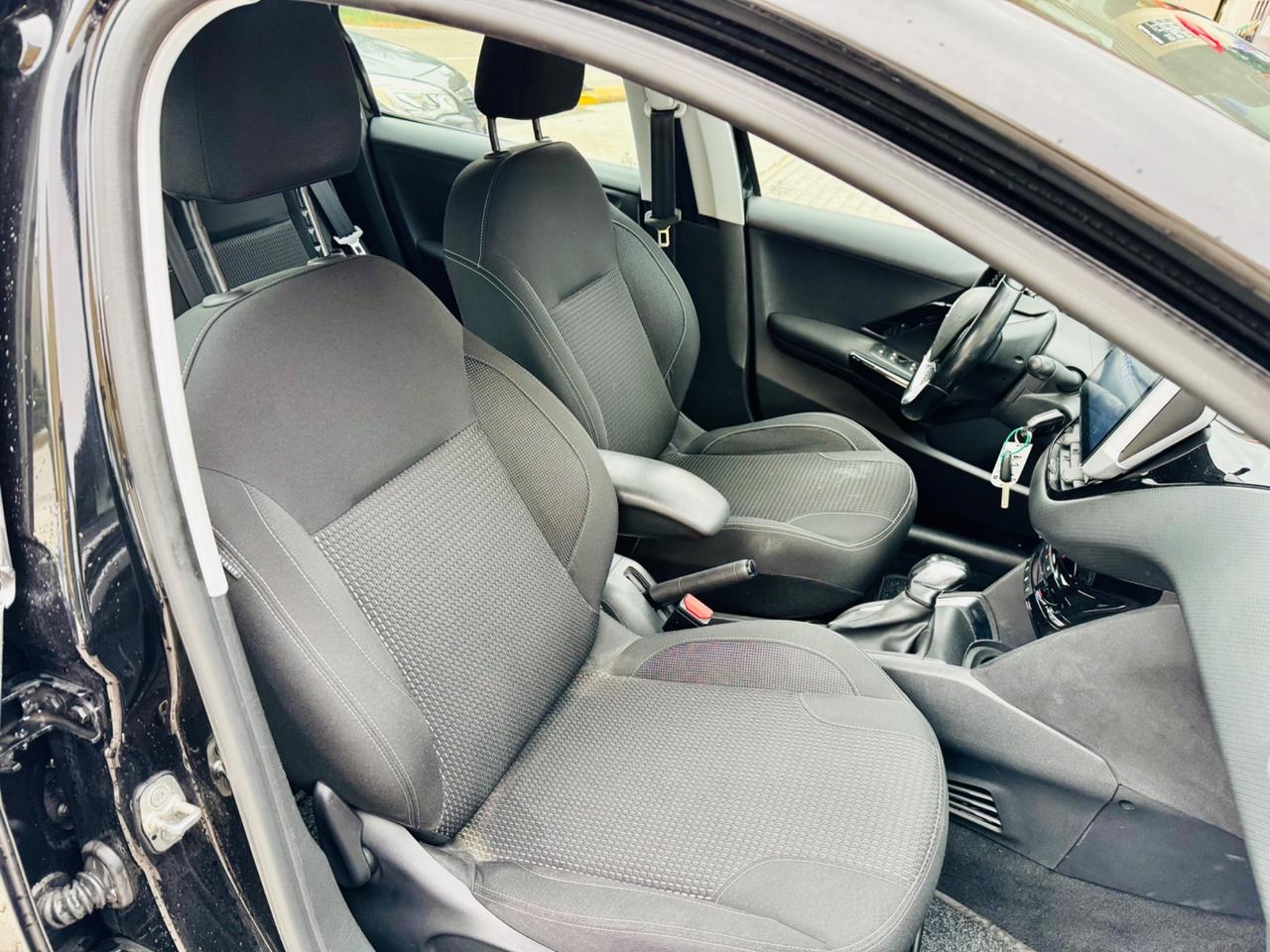 Peugeot 208 BlueHDi 75 5 porte Allure