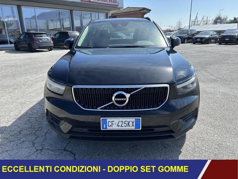 Volvo XC40 T2 Momentum Core 1 PROPRIETARIO - GANCIO TRAINO