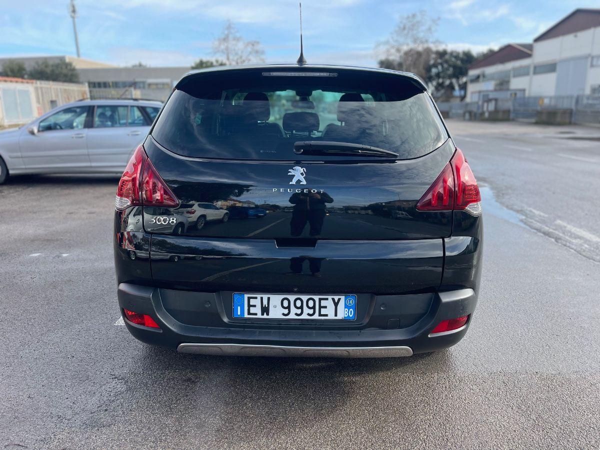 PEUGEOT - 3008 - HYbrid4