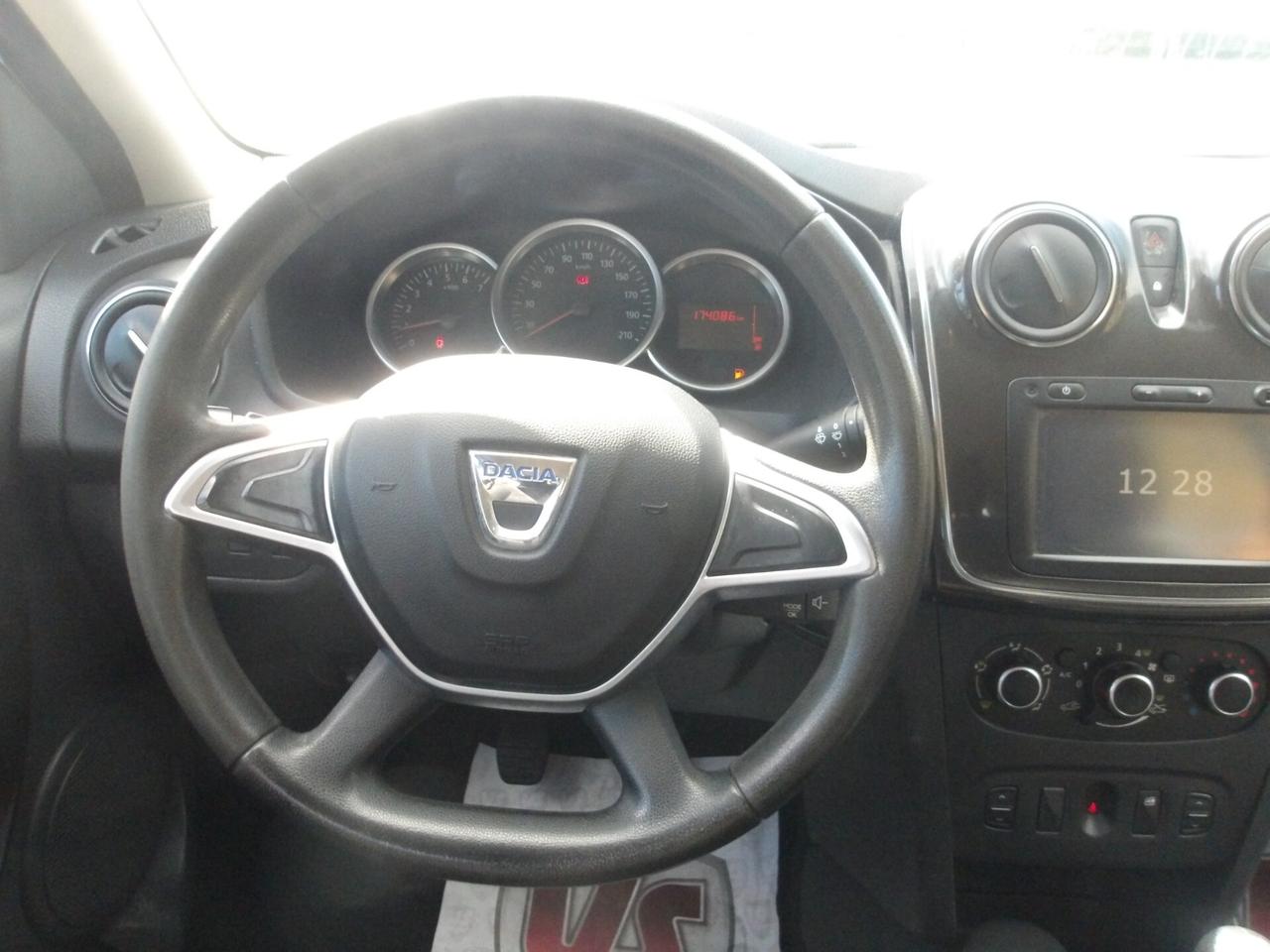 DACIA LOGAN 1.5 DIESEL-NAVI