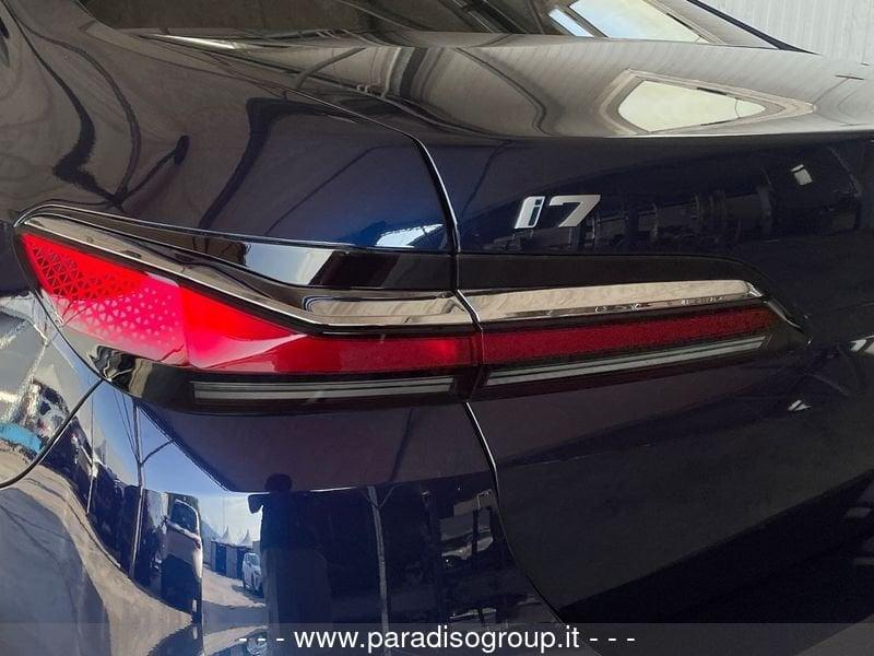 BMW Serie 7 - G70 BMW i7 xDrive60